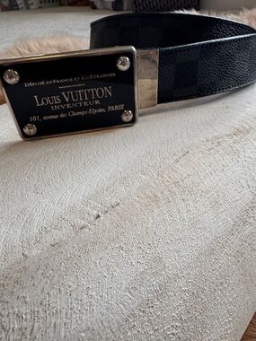 Authentic Louis Vuitton Black Textured Leather Men's Belt with Polished Buckle